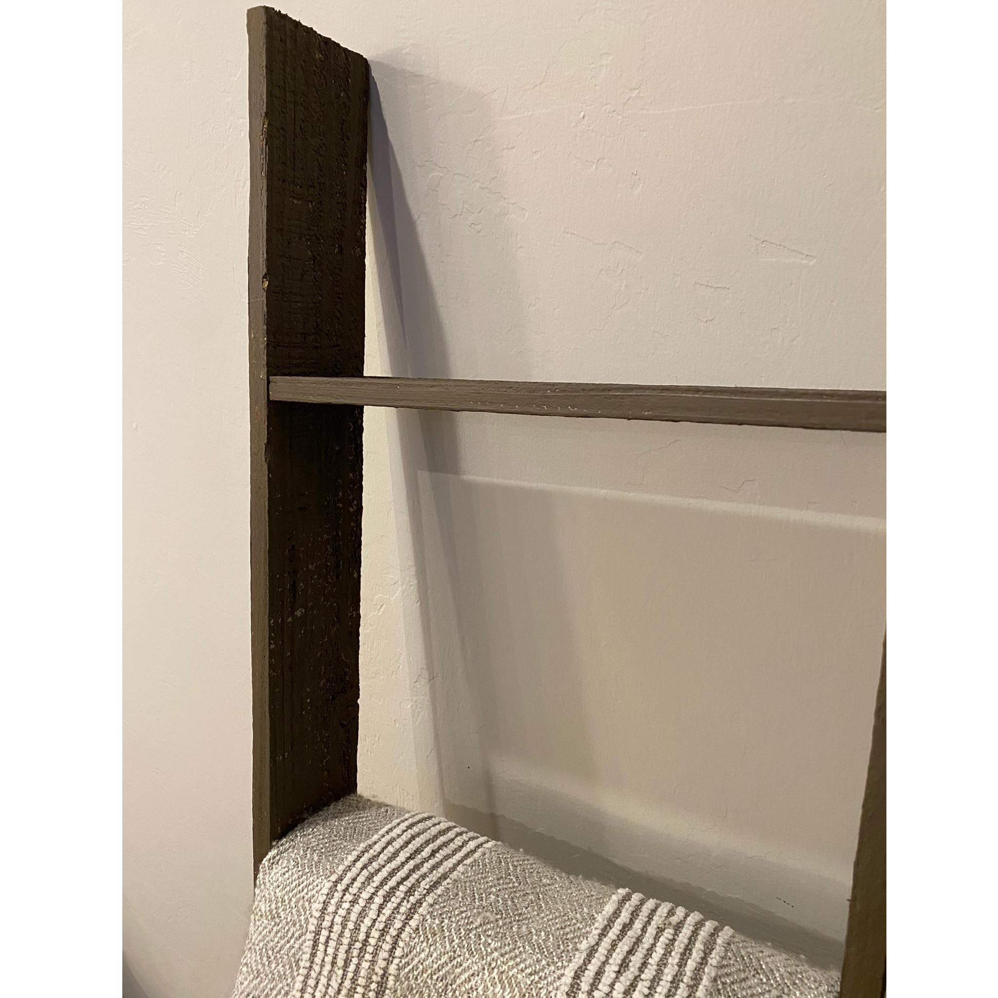 BarnwoodUSA Reclaimed Wood Bookcase Ladder (5 Foot, Brown) - Image 4