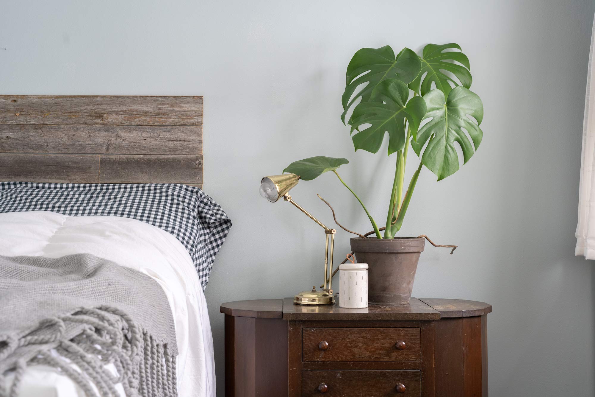 BARNWOODUSA Rustic Farmhouse Reclaimed Bundle 12 inch Plank Wall Panels RemodelingDIY Repurposed Decoration Shiplap Natural Weathered Gray Pack of 6 Planks - Image 3